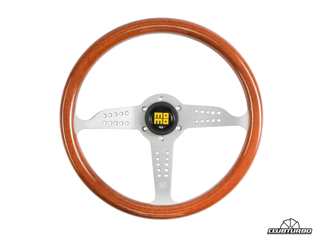 Руль MOMO Grand Prix style, серебро (1)